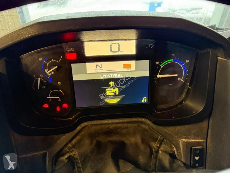Betonárske zariadenie Renault C480 8X4 BELT +...