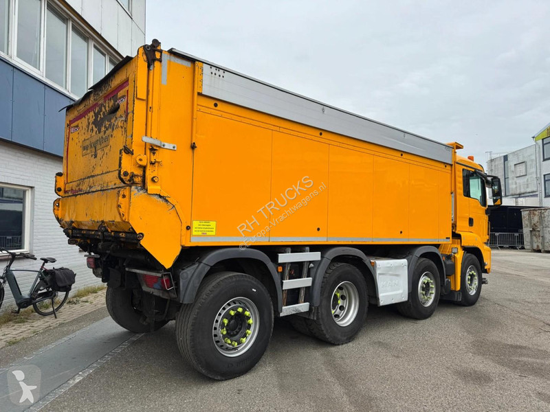 شاحنة MAN 42.460 8X2 EURO 6 KIPPER