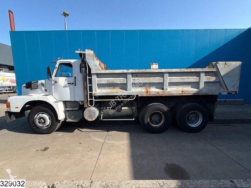 Lastbil Volvo N 1064 6x4, leaf suspension, PTO,...