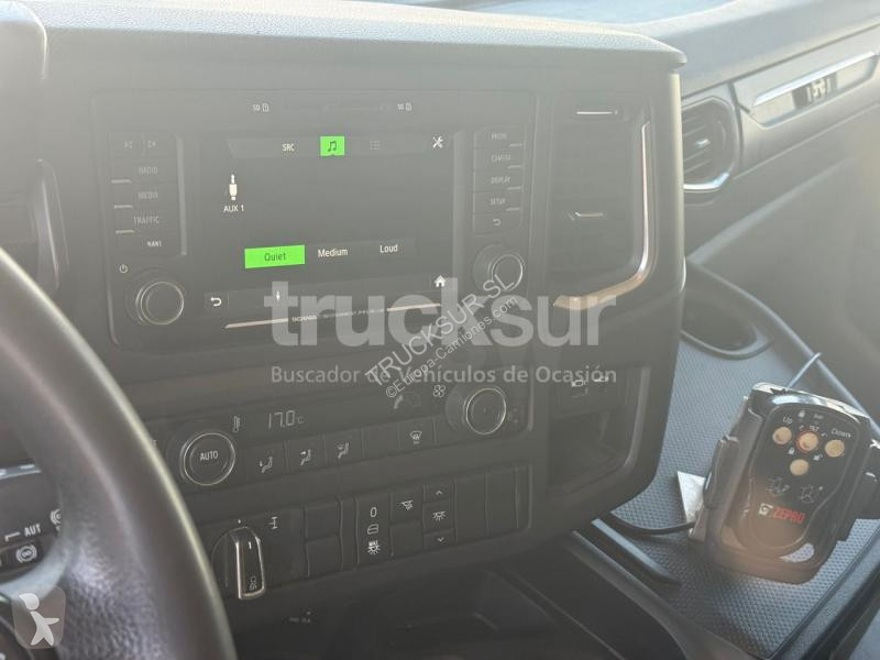 شاحنة Scania P280.18 ONA
