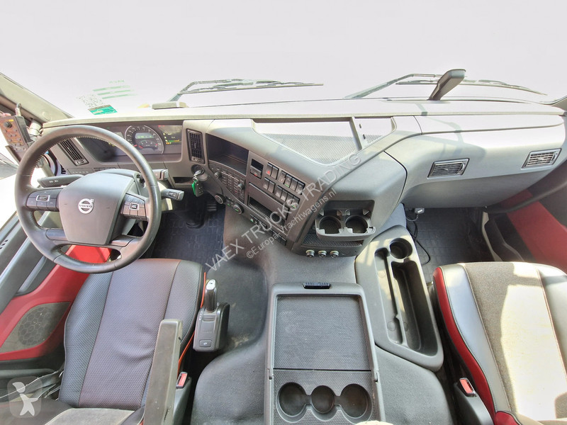 شاحنة Volvo 330 6x2*4 - Skiploader Laxo - Euro...