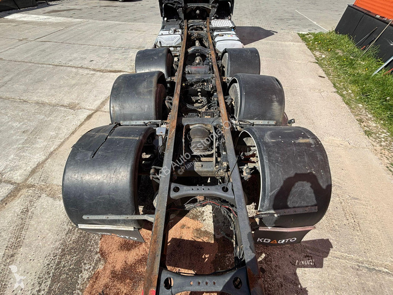شاحنة Scania R 650 8x4*4 RETARDER / CHASSIS...
