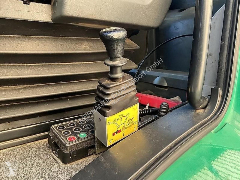 MAN Stapel und MAN MAN  18.360 4x4 BLS (Agro...