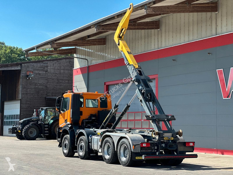 شاحنة Iveco XWay 480 8x4 BL  PALFINGER P24A AK...