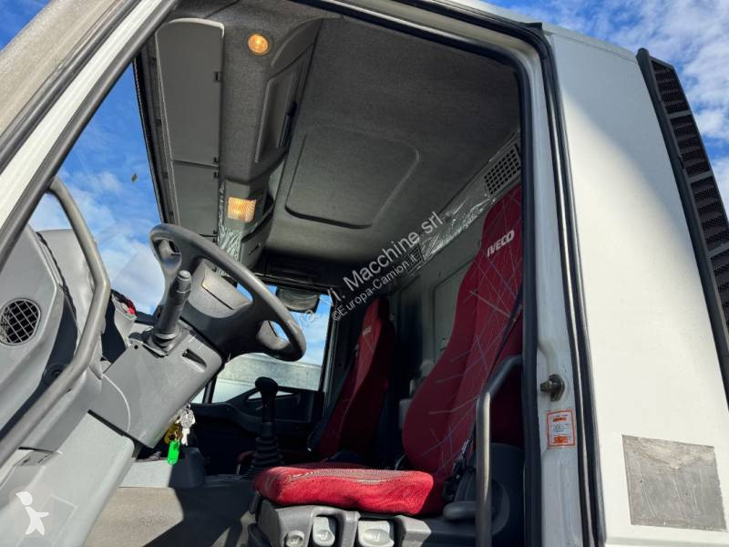 شاحنة Iveco