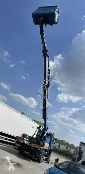 شاحنة Iveco 4x4 VASP NACELLE 18M