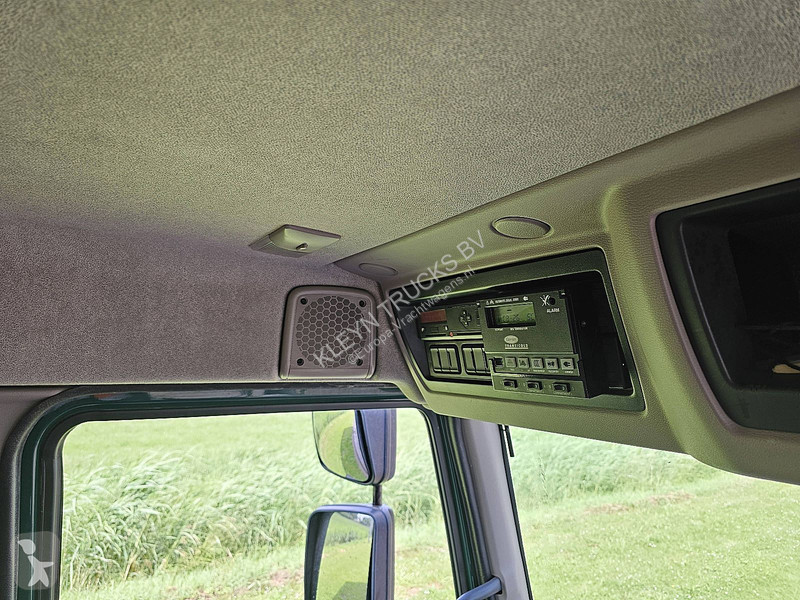 شاحنة DAF 210 11.9 T