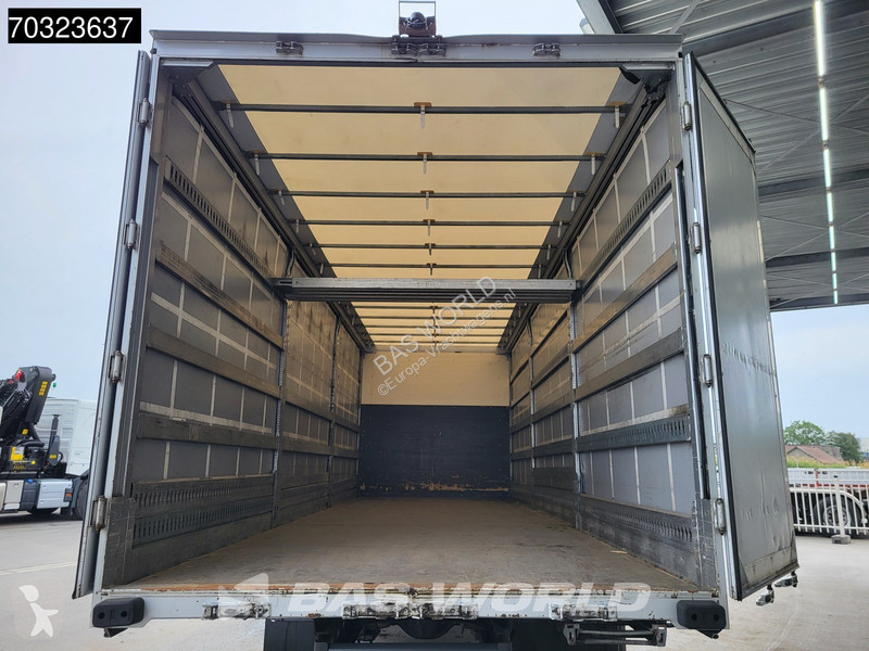 Mercedes 1524 4X2 15tonner curtainsides...