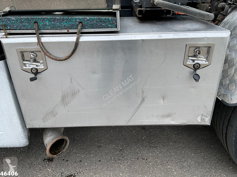 شاحنة DAF FAQ  400 8x2 Euro 6 HMF 26 Tonmeter...