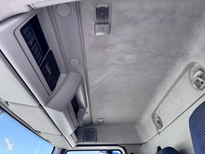 شاحنة Volvo FLL-42-240