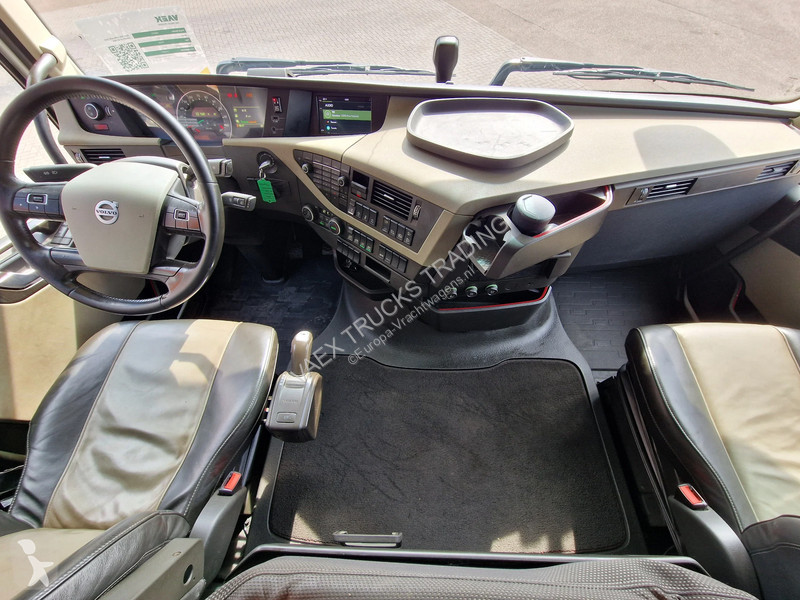 Camion Volvo 13500 Globetrotter 6x2 BDF - 4.90...