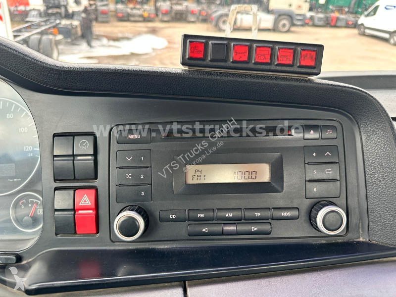 شاحنة MAN 28.400 6x4-4 HYVA-Abrollkipper,...