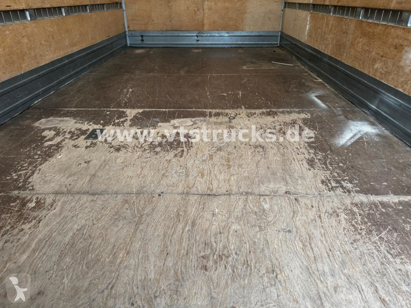 شاحنة Mercedes 816 Kofferaufbau 4x2