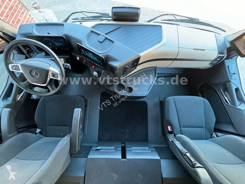 شاحنة Mercedes 2551 L 6x2...