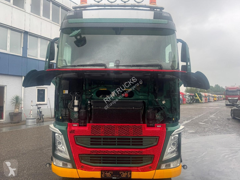 شاحنة Volvo 540 8X4 EURO 6 + HIAB X-HIPRO 302...