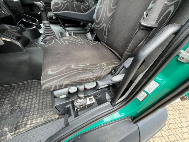 شاحنة Iveco TRACKER AD 190T36 W 2-Achs...