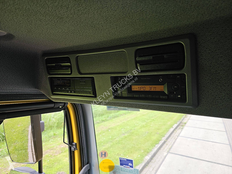 شاحنة Mercedes ATEGO 1224 ADR AT AIRCO LIFT