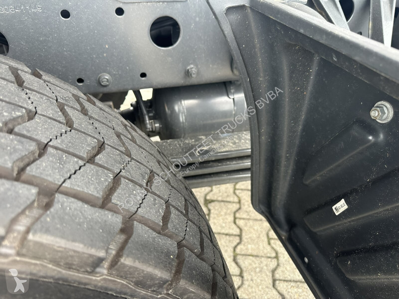 Camión Mercedes Atego 1324 K 4x2 Atego 1324 K...