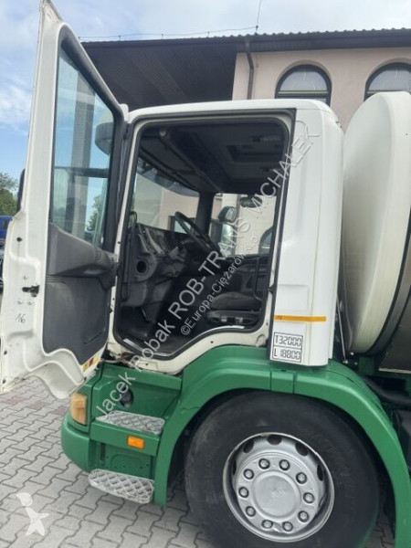 شاحنة Scania DK 12