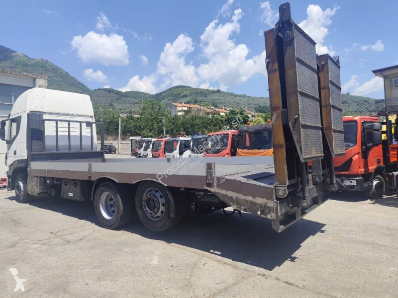 شاحنة Iveco