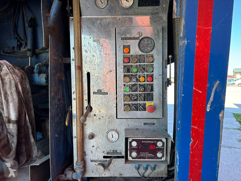 شاحنة Volvo 540 8x4*4 KORP&SON tank 9000 l +...