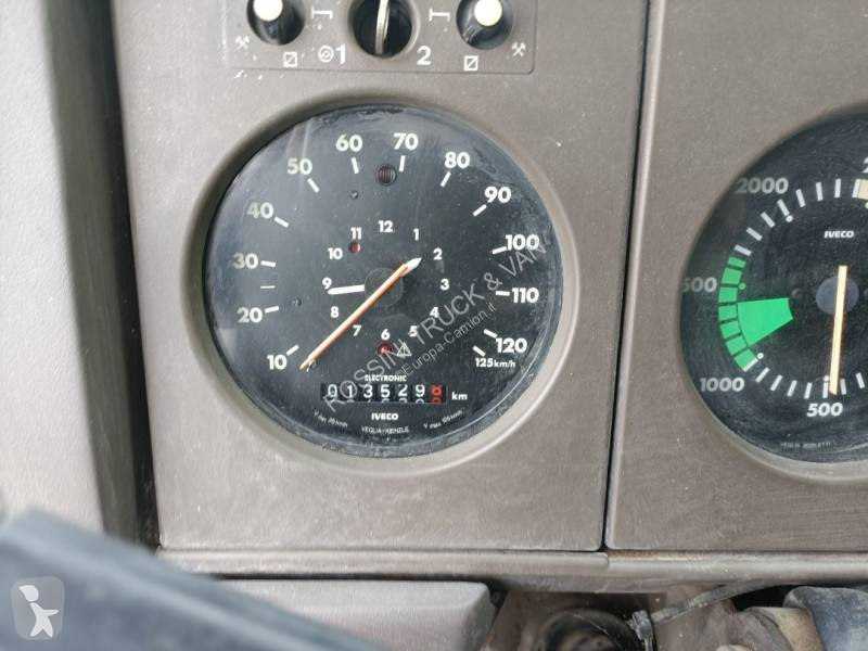شاحنة Iveco
