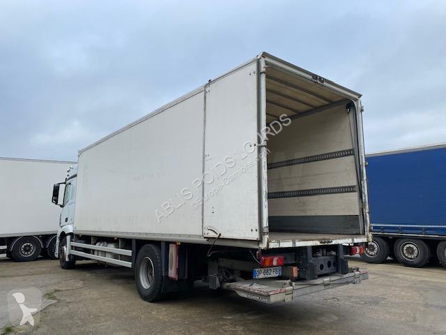 Camion Mercedes 1833