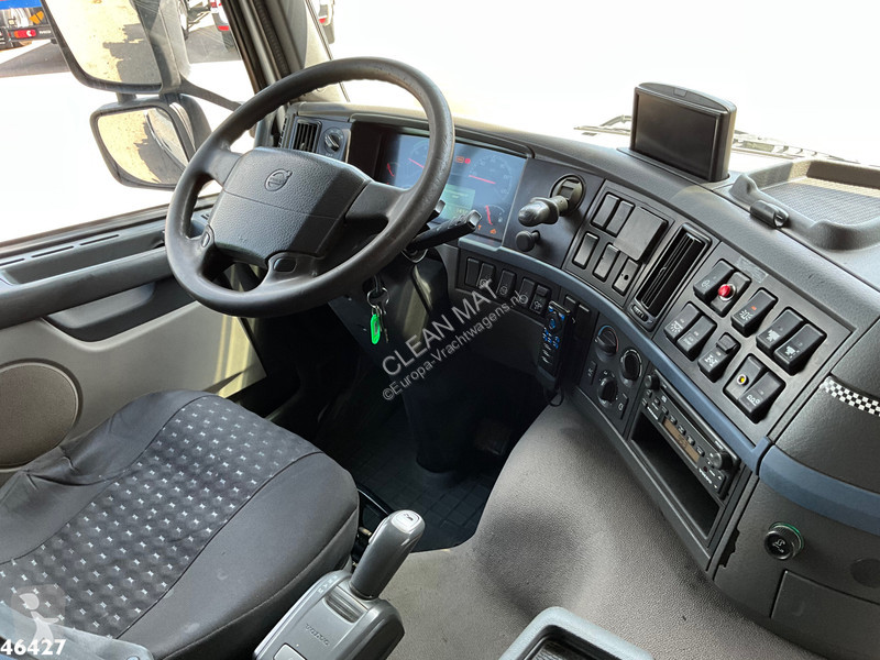 شاحنة Volvo 480 8x4 Hiab 28 Tonmeter laadkraan