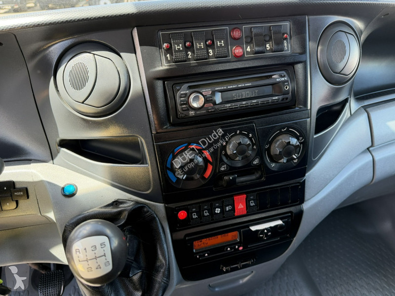 شاحنة Iveco 55S18W 4x4 Zwyżka 16m Bumar...