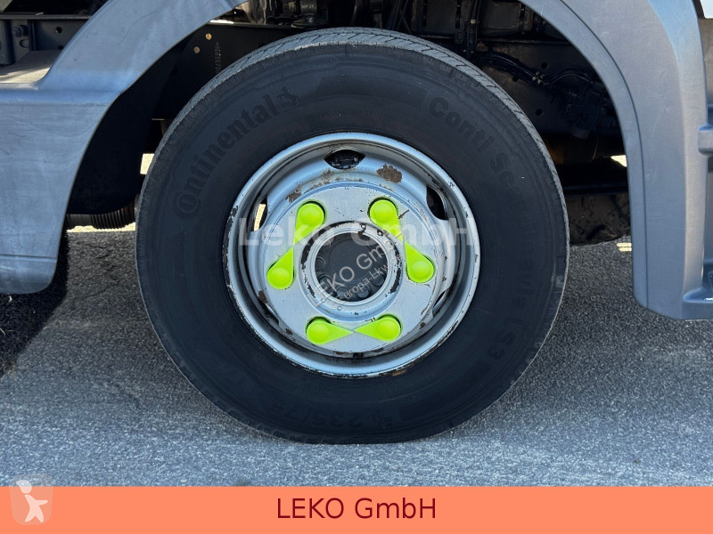 شاحنة Mercedes 1021 Mit Carrier Sp 1150Mt