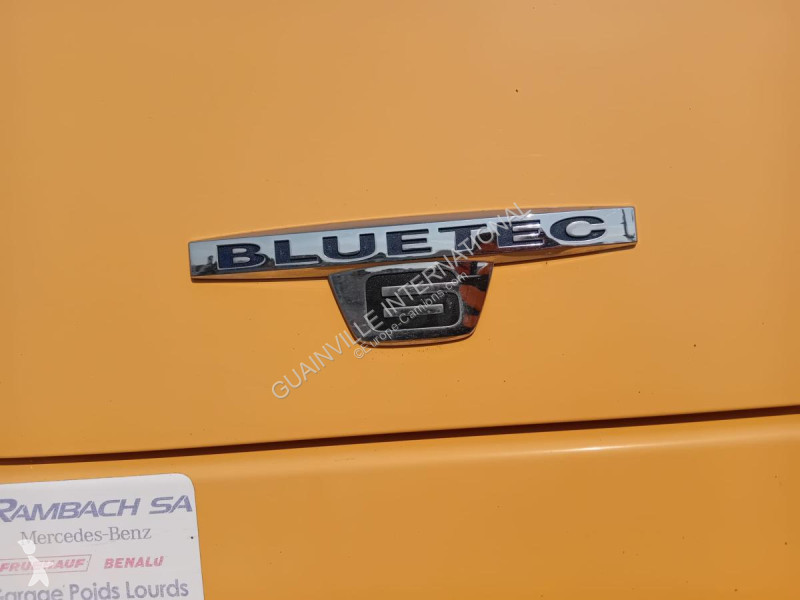 شاحنة Mercedes 2543