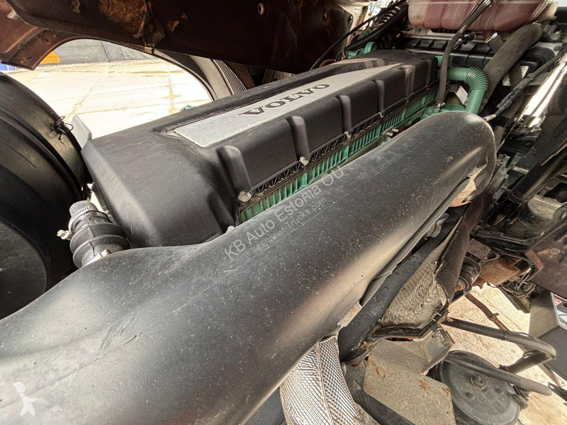 شاحنة Volvo 540 8x4/4 FOR SALE AS CHASSIS /...
