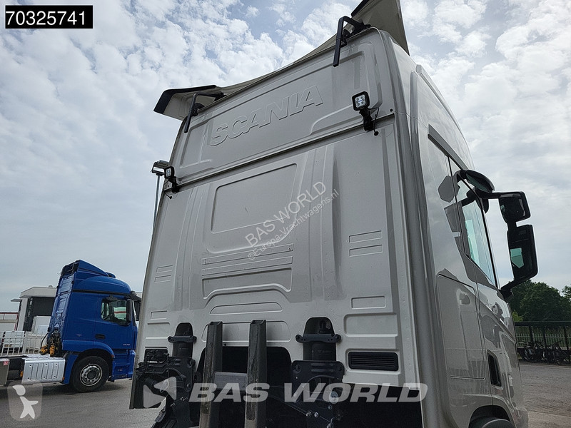 شاحنة Scania 560  6X2 BDF 9t Front Axle Full...
