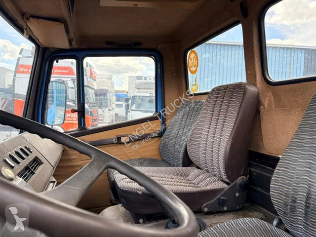 شاحنة Mercedes LK  (6-CILINDER) RECOVERY TRUCK...