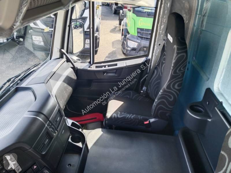 شاحنة Iveco