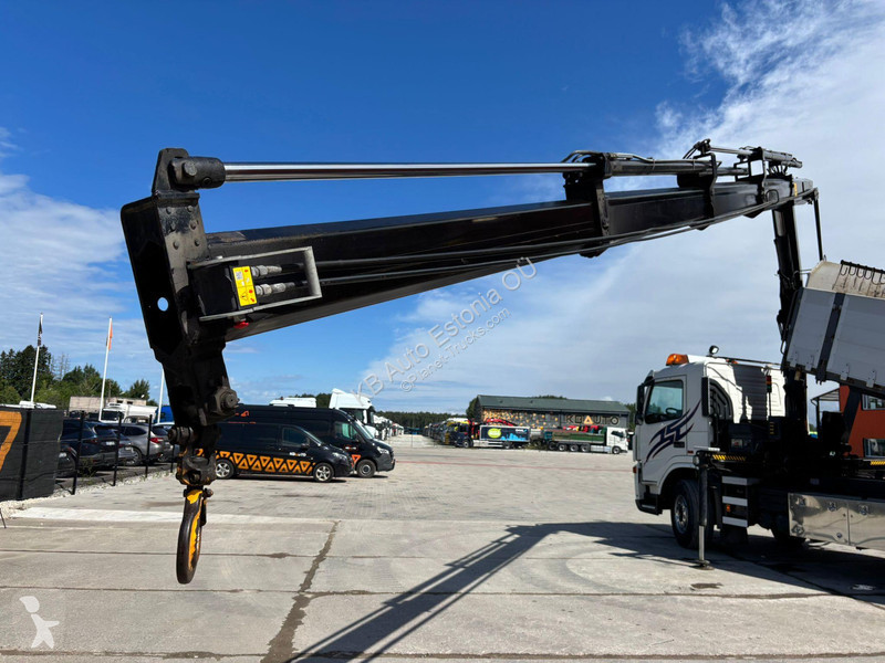 شاحنة Volvo 300 4x2 HIAB 144ES-4 / BOX L=5518 mm