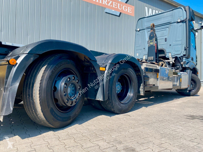 شاحنة Mercedes 2545 | HIAB...