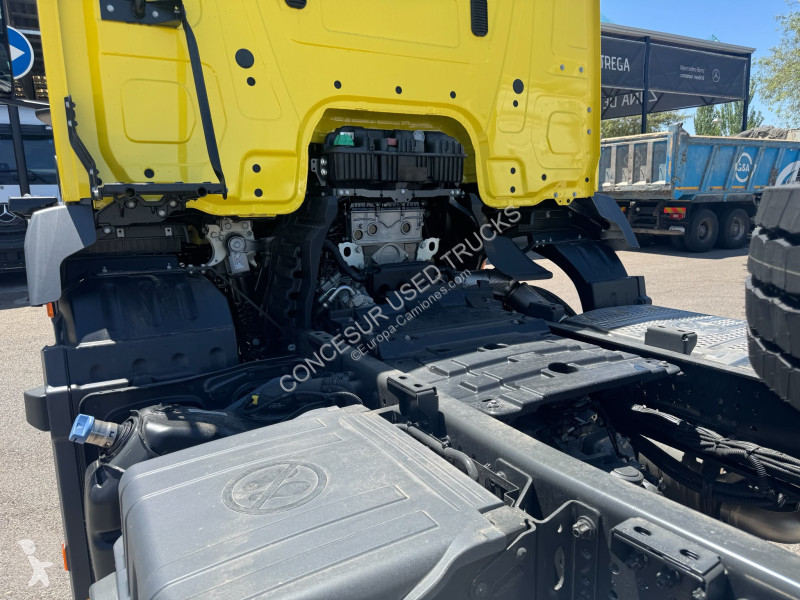 شاحنة Mercedes  3340 K 6X4