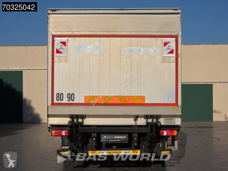 شاحنة Renault D 240 4X2 14t Cambio Automático...