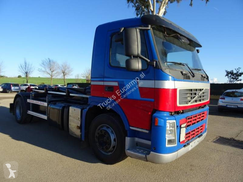 شاحنة Volvo