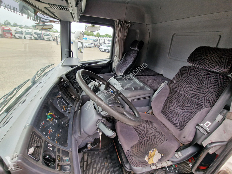 Camion Scania P94 260 - 4x2 - Full air - Manual...