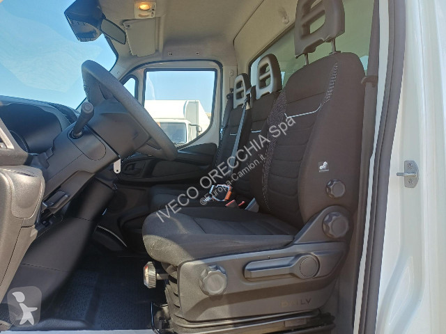 شاحنة Iveco DAILY 35C16 3.0 - 4100