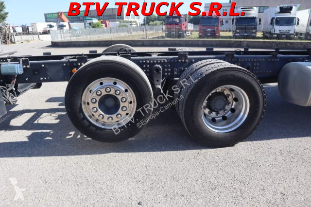 Camion Renault T 440 MOTRICE 3 ASSI A TELAIO...