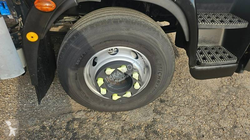 شاحنة Iveco