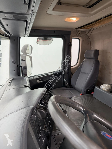 Camion Scania 230