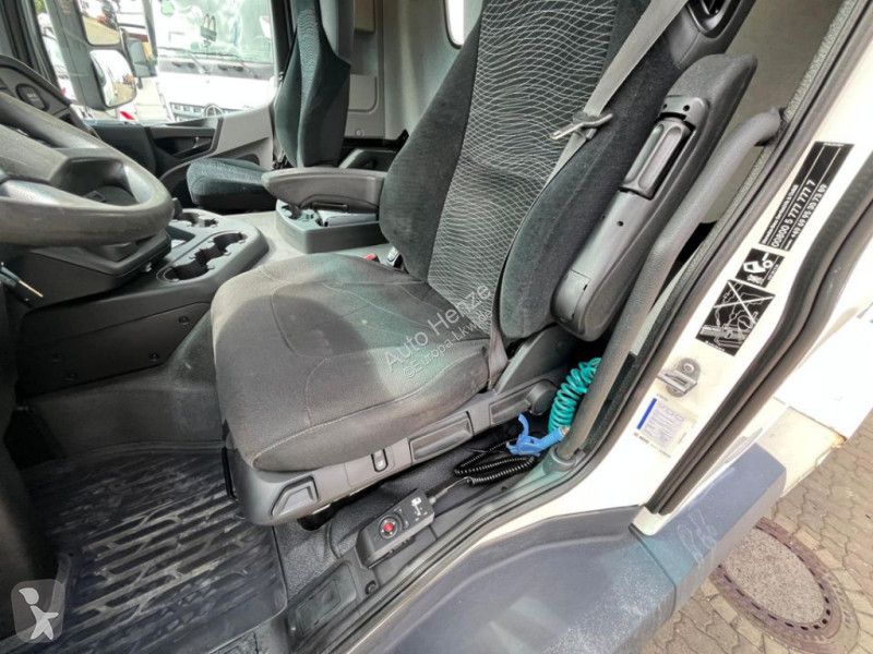 شاحنة Mercedes Antos 1833 4x2 Absetzkipper...