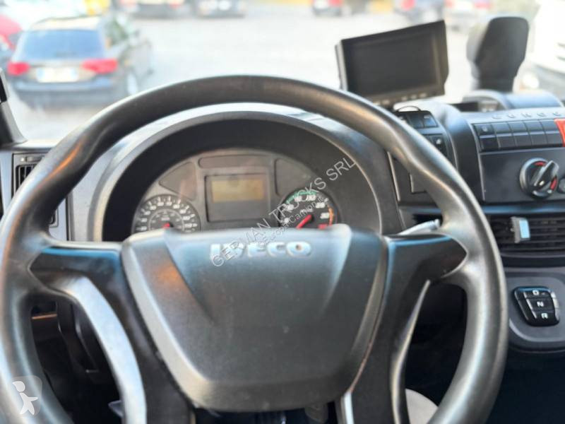 شاحنة Iveco