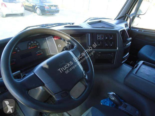 شاحنة Volvo