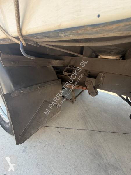 شاحنة Iveco