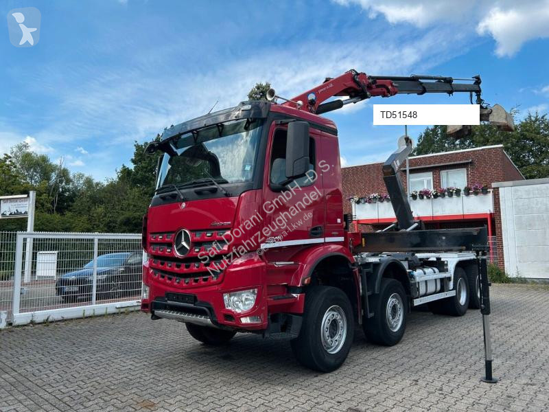 Camion Mercedes 2430